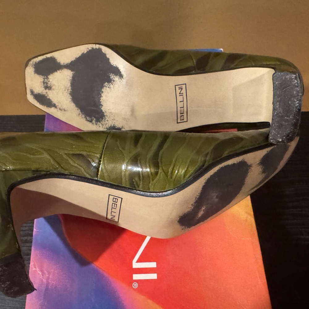 Bellini Olive Green Women's Heels - Picture 5 of 6